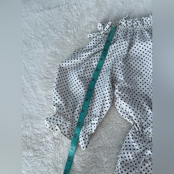 Off The Shoulder Polka dots Blouse Puffed Sleeves - Picture 8 of 11